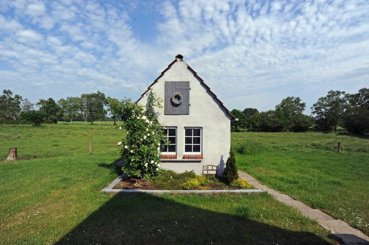Ferienhaus Adamla, 65319 Moormerland 외부 사진
