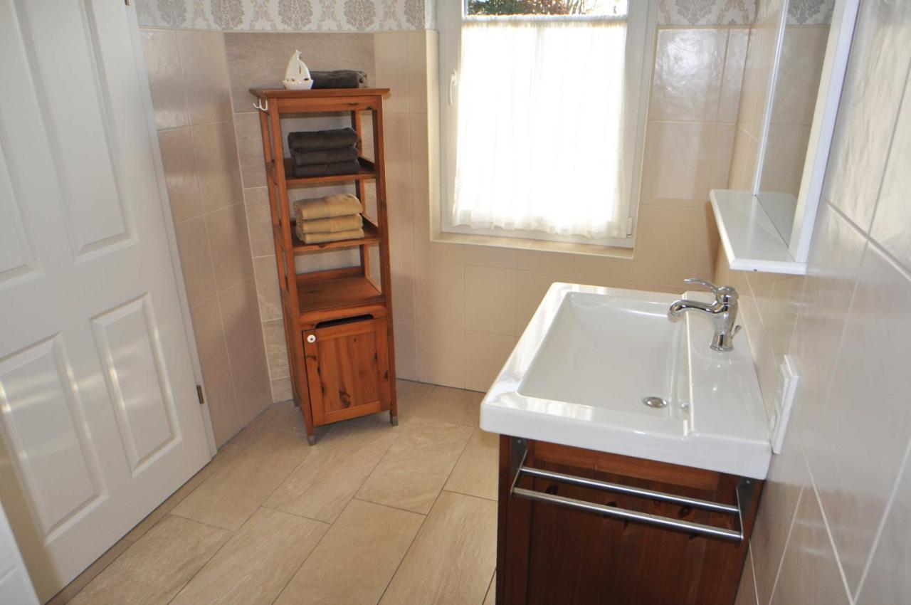 Ferienhaus Adamla, 65319 Moormerland 외부 사진